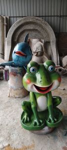 FRP Frog Statue
