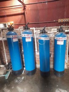 1000 Lph Commercial DM Water Plant