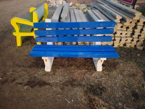 4 Seater RCC Railway Bench