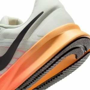 Nike Run Swift 3 Mens Road Running Shoes