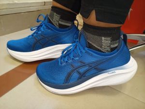 Asics Gel-Nimbus 27 Mens Running Shoes