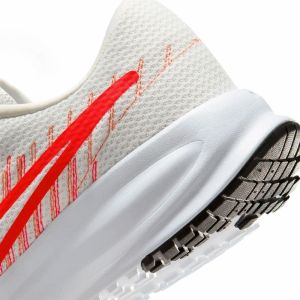 Nike Run Defy Mens Breathable Road Running Shoes