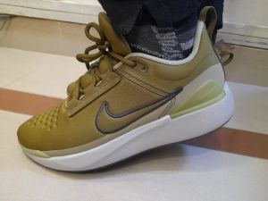 Nike E-Series 1.0 Mens Street Sneakers