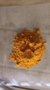 organic yellow turmeric powder