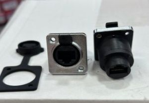 Female Socket
