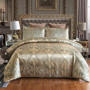 Hotel Comforter Set