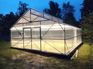 Modular Polycarbonate House
