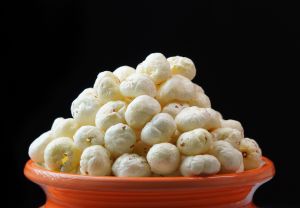 3 Suta Raw Makhana