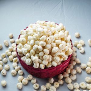 6 Suta Raw Makhana
