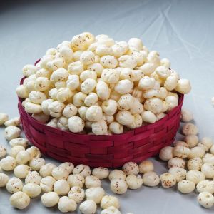 4 Plus Suta Raw Makhana