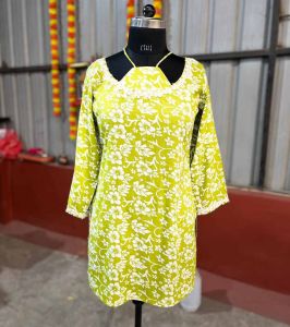 Green Floral Print Short Kurti