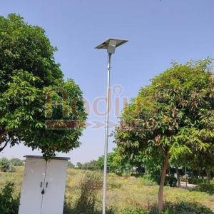 50W 2-in-1 Solar LED Street Light