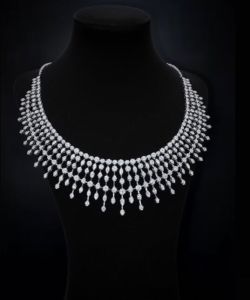 Natural Diamond Necklace Set