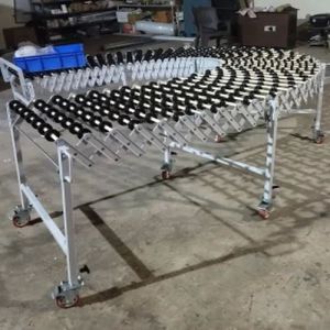 Skate Wheel Conveyor