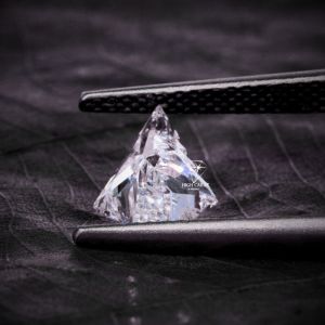christmas tree shaped lab grown diamond