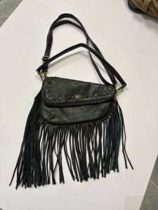 Ladies Black Leather Sling Bag With Frill