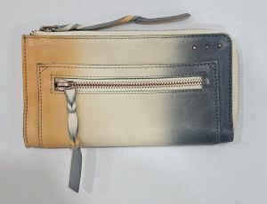 Multicolor Ladies Leather Clutch Purse