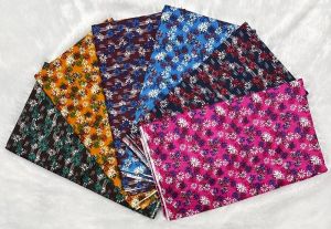 Ladies Procian Daisy Printed Cotton Nighty Fabric