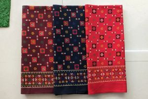 Ladies Rajwadi Square Design Printed Nighty Fabric
