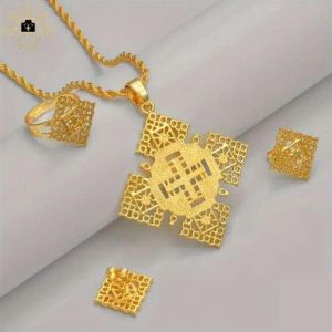 22K Yellow Gold Cross Pendant Necklace Set