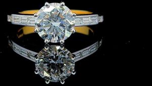 14K White Gold Round Cut Diamond Engagement Ring