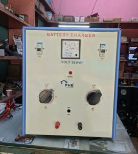 PHE 20Amp Battery Charger