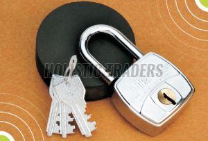 Daxen UP 81 Triple Lock Heavy Duty Security Padlock