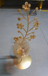 Golden Leaf Design Tea Light Candle Holder