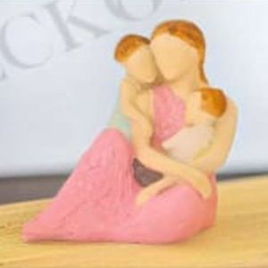 frp mother childern statue