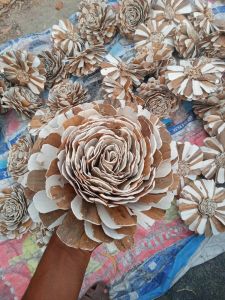 Rose Shape Sola Wood Flower
