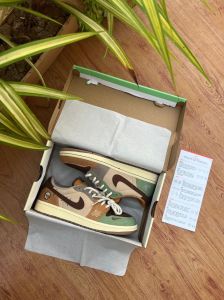 Air Jordan 1 Low Og Zion Williamson Signature Sneakers