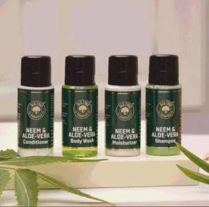 Old Tree Aloevera Neem Bath Kit