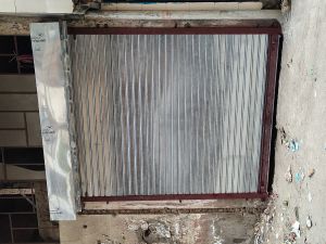 Manually Rolling Shutter