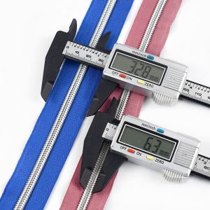 Metal Zipper Roll
