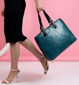 Ladies Laptop Tote Bag with Shoulder Handles