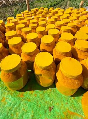 pure turmeric powder