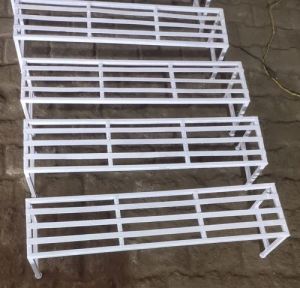 Single Steps Plant Stand