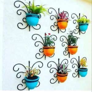 Wall Mount Pot Stand