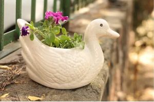 White Duck Shape Flower Pot
