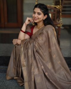 Ladies Elegant Golden Buti Soft Silk Party Wear Saree