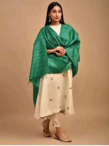 Ladies Tussar Ghicha Silk Plain Border Dupatta