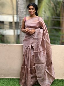 Ladies Tussar Munga Silk Banarasi Motif Saree