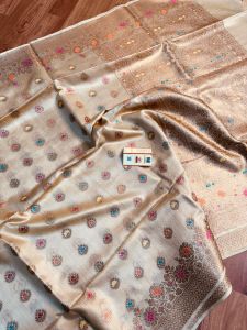 Ladies Tussar Munga Silk Banarasi Weave Buta Saree