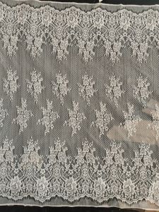 Floral Border Design Nylon Lace Net Fabric