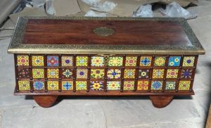 Decorative Brown Mango Wood Storage Box for Home