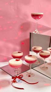Romantic Heart Cocktail Glass Candle
