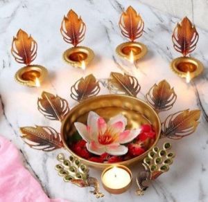 Antique Brass Metal Peacock Urli