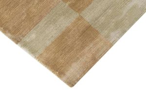Beige Brown Checkered Handloom Carpet