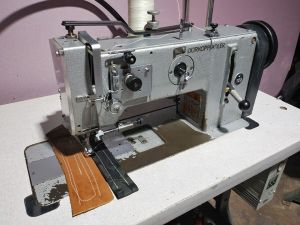 Durkopp Adler 267 Sewing Machine
