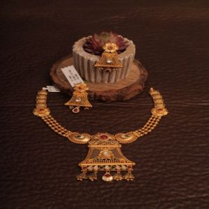 Temple Bell Pendant Necklace Set